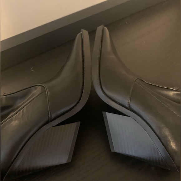 ZARA Thigh High Faux Leather Western Boots- Size 35 US 5. - Picture 7 of 10